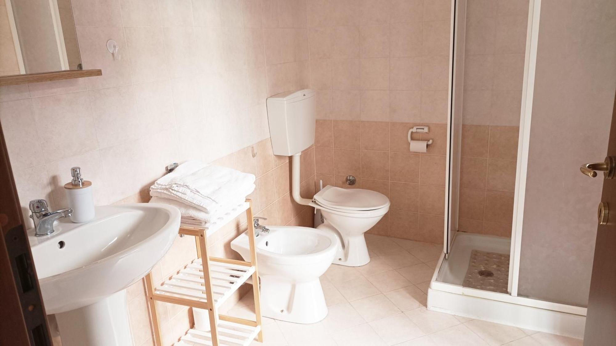Quick Home - Interno 45 Biella Eksteriør bilde